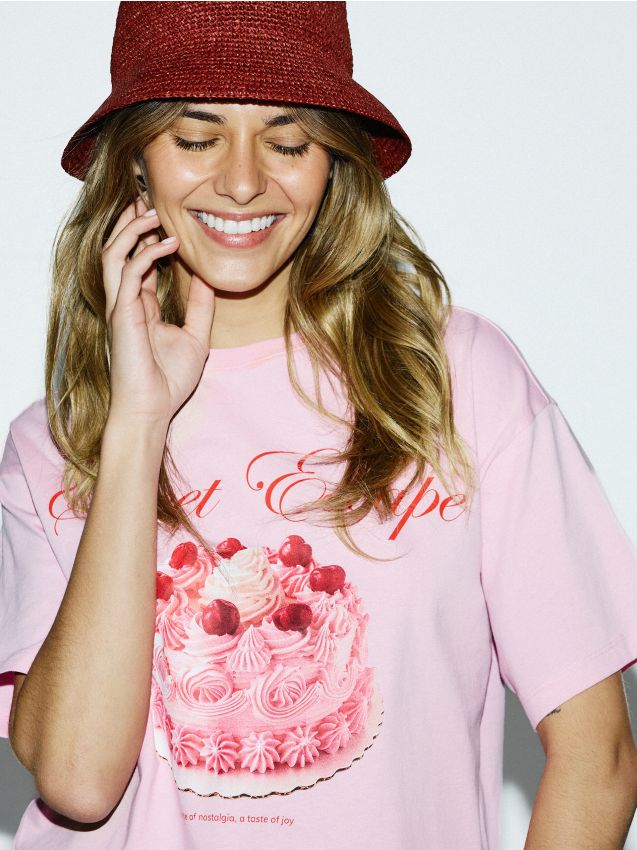T-shirt with print - RESERVED