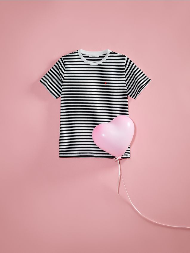 LADIES` T-SHIRT - RESERVED