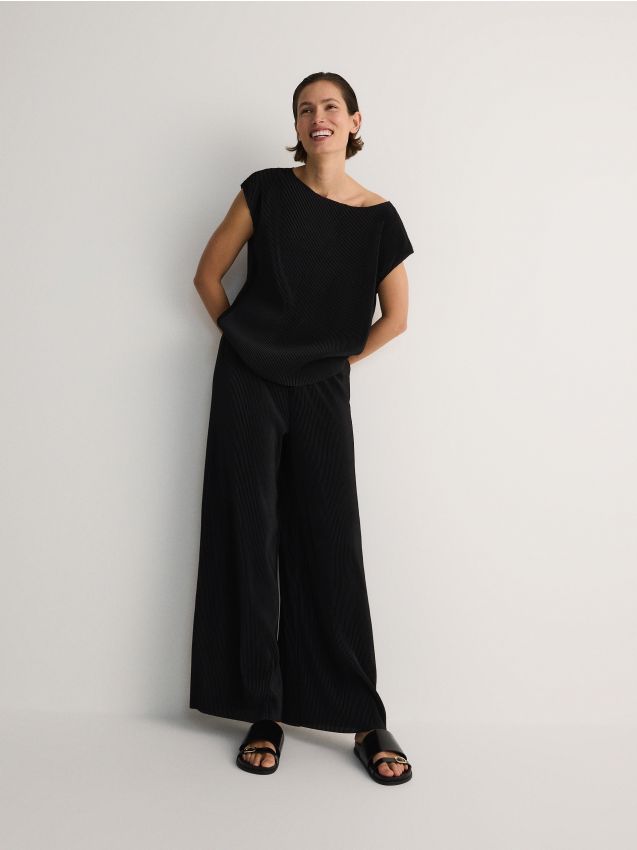 Reserved - tricou tip chimono din jerseu plisat - negru