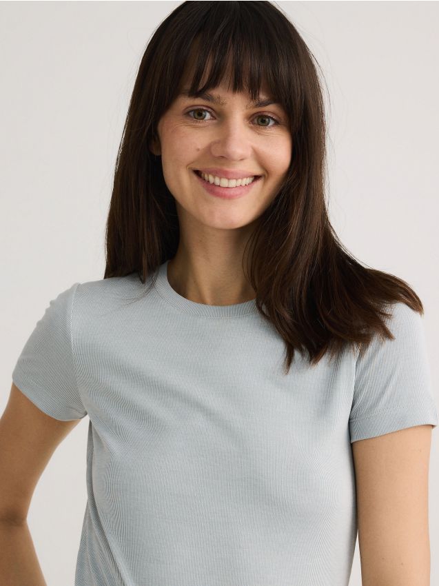 T-shirt a costine con modal - RESERVED