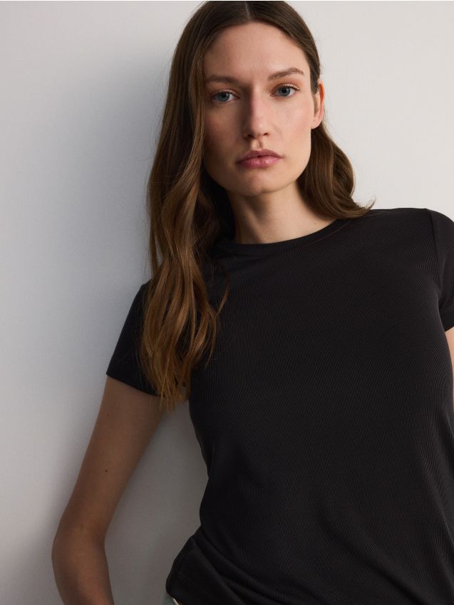 Reserved - tricou din tricot striat cu conținut ridicat de modal - negru