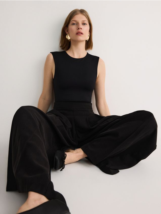 Reserved - body din jerseu de tricot striat - negru